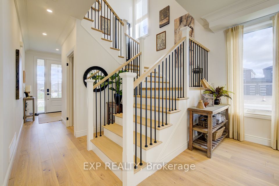 109 Thackeray Way, Minto, ON N0G 1Z0