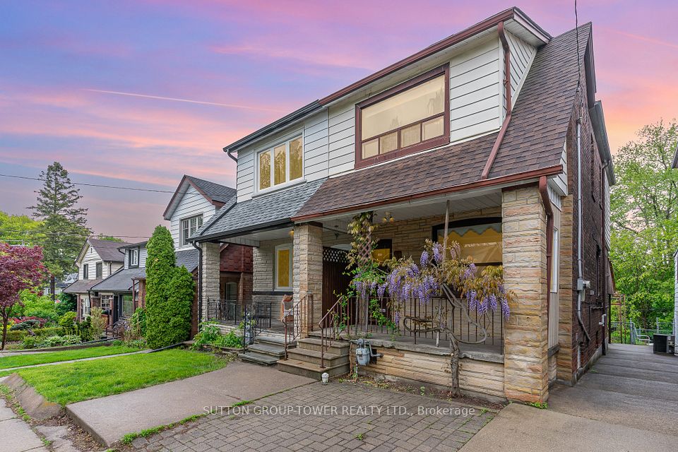 50 East Lynn