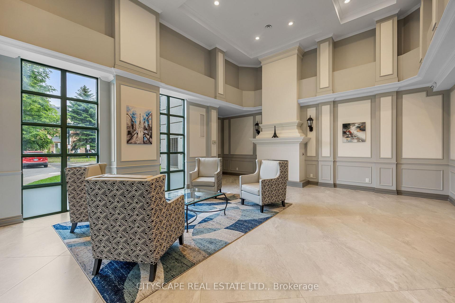 2 Bedrooms Condo at 5 Emerald, Vaughan For sale