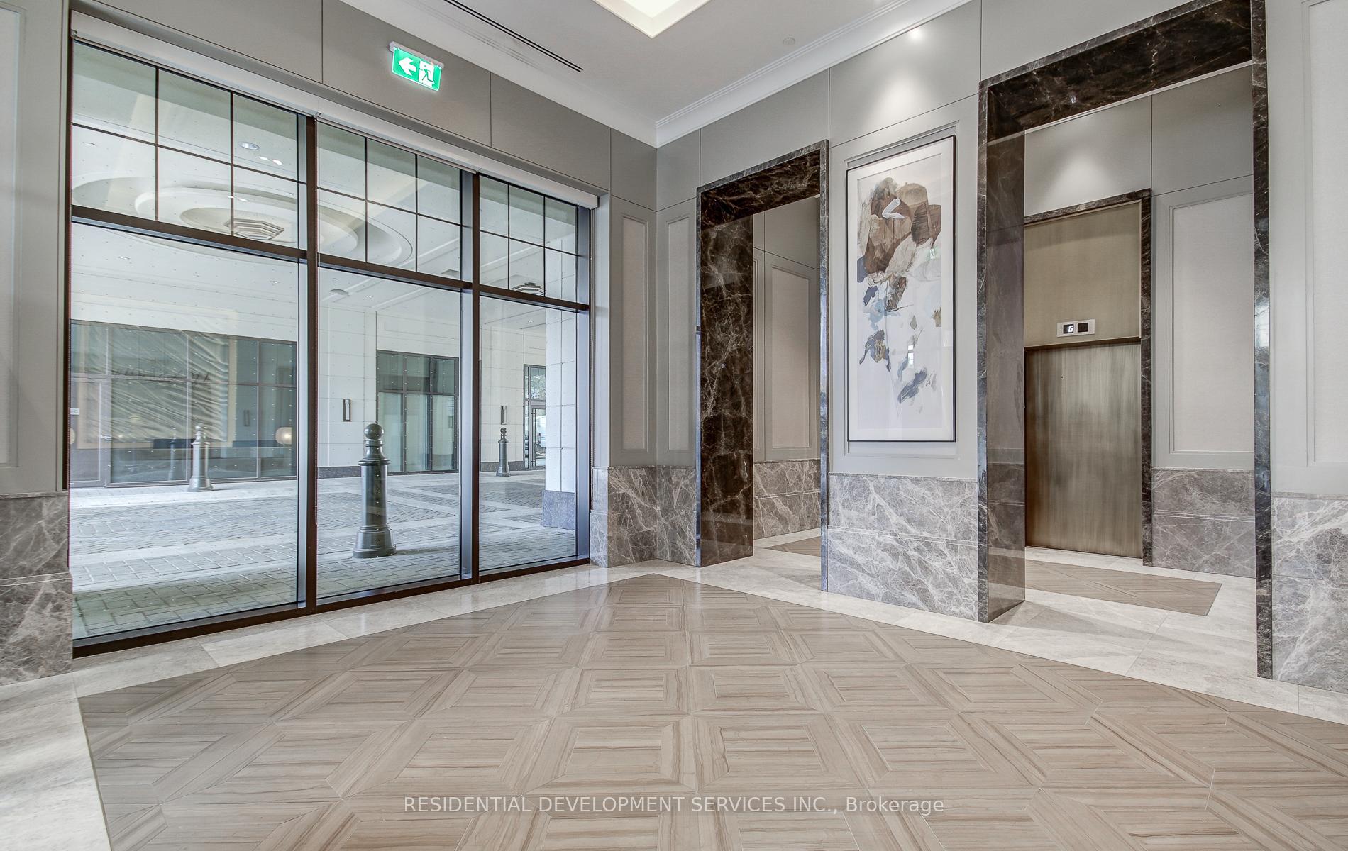 2 Bedrooms Condo at 1 Strathgowan, Toronto For sale
