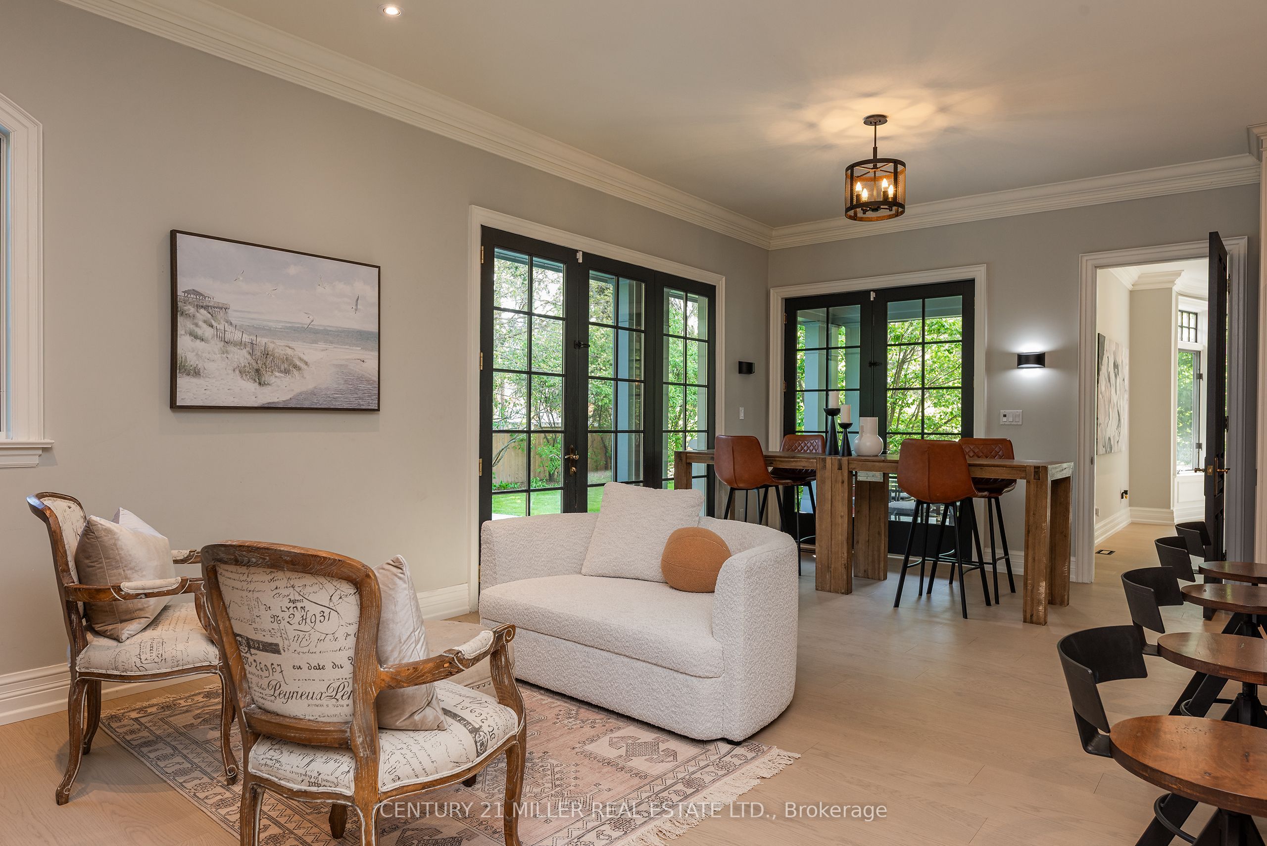 370 Poplar Drive