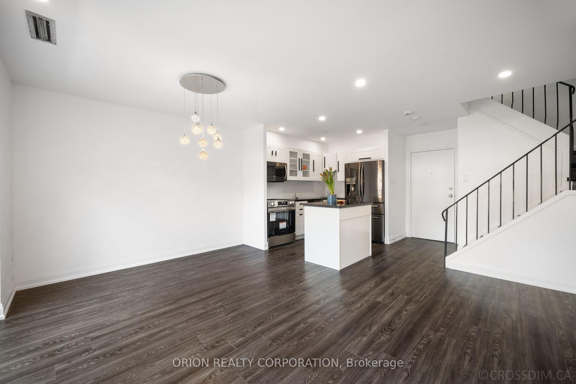 4 Bedrooms Condo at 165 Cherokee, Toronto For sale