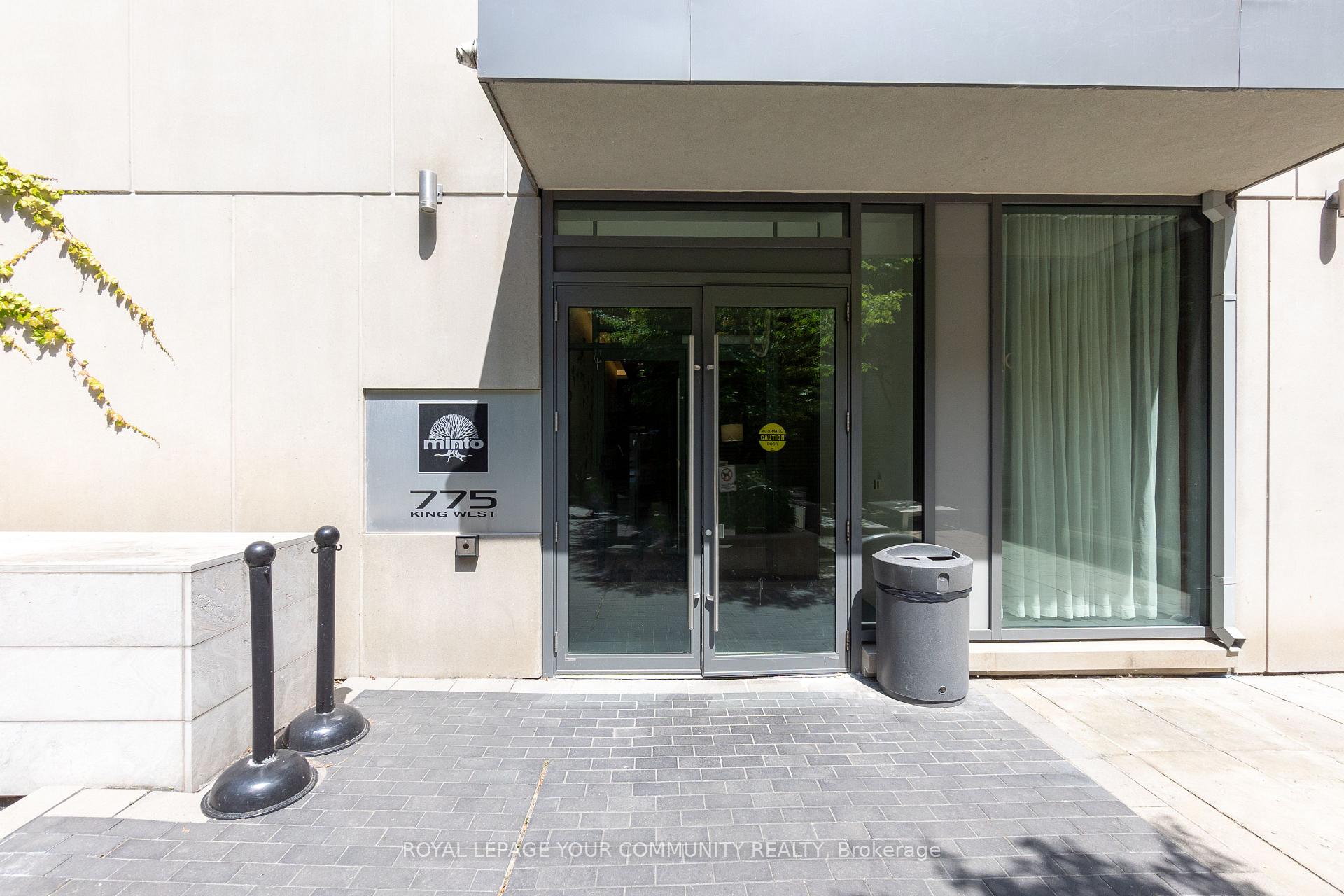 2 Bedrooms Condo at 775 King, Toronto For sale