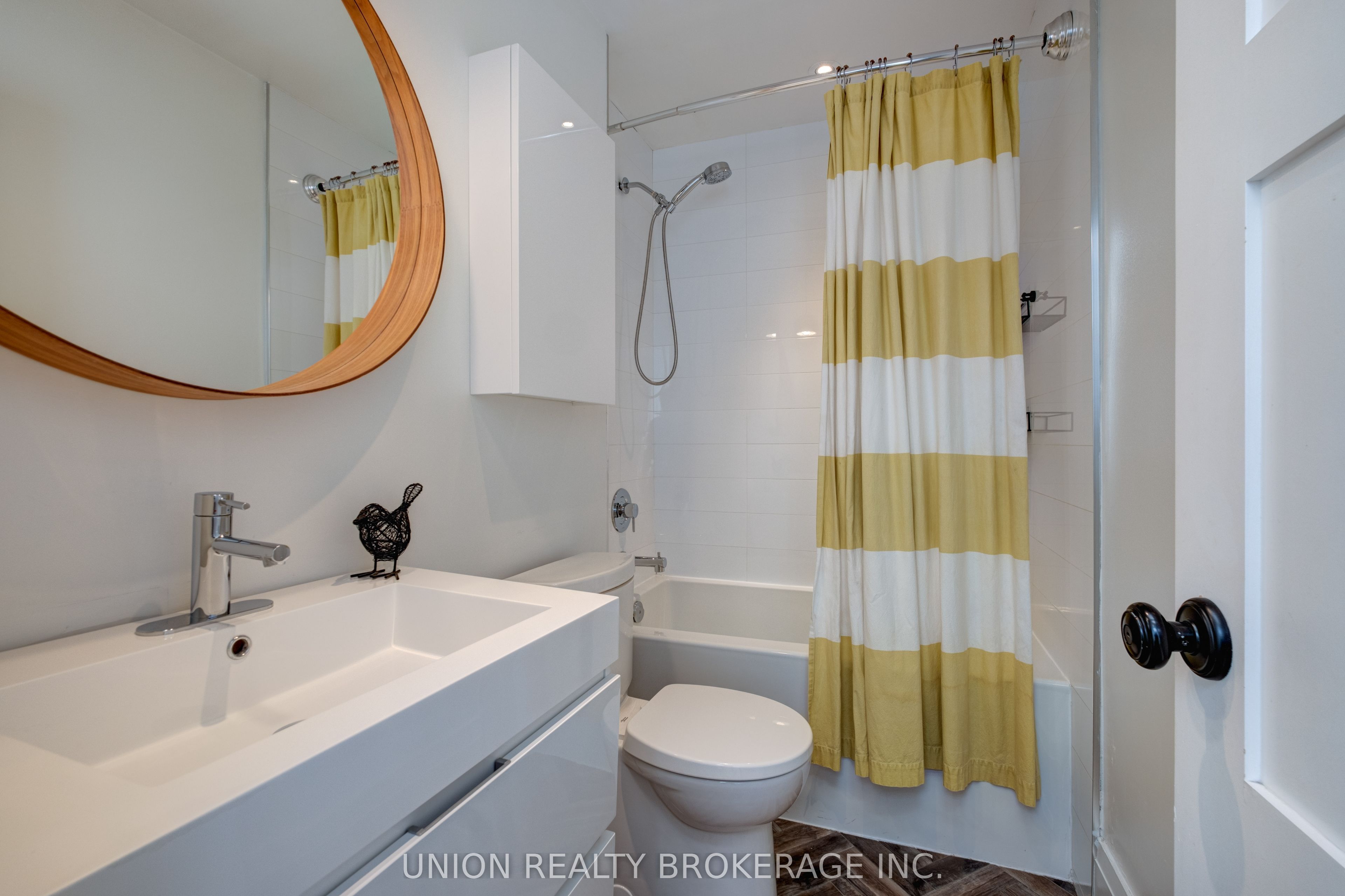 50 Battenberg Avenue, #4