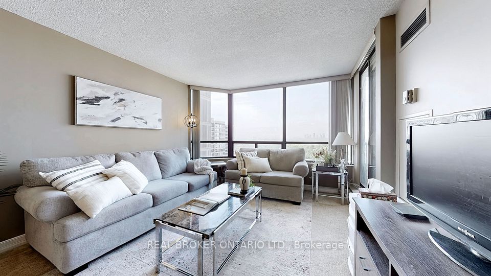 7440 Bathurst