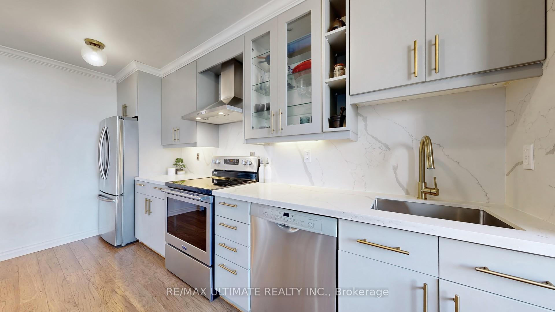 2 Bedrooms Condo at 135 Marlee, Toronto For sale