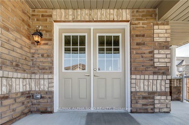 1435 Sheldon Street, Innisfil, ON L9S 0H8