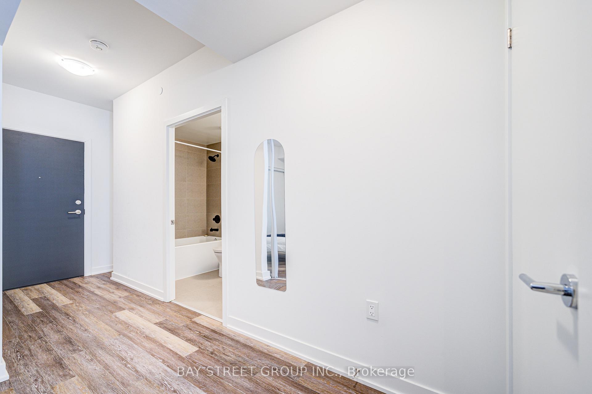 2 Bedrooms Condo at 250 Lawrence, Toronto For sale