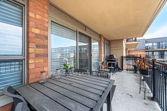 8026 Kipling Avenue W 403