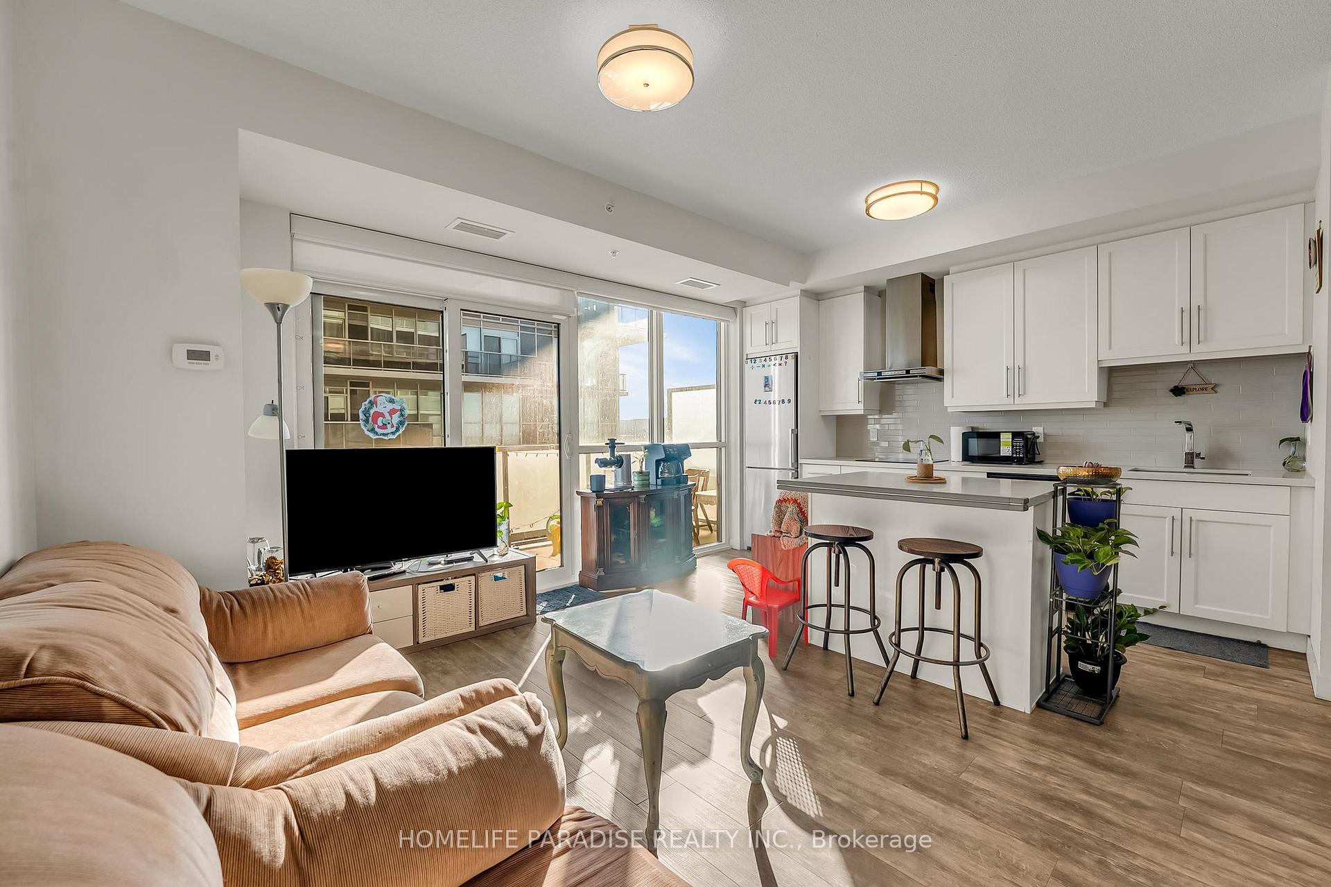 1 Bedroom Condo at 2087 Fairview,  Burlington For sale