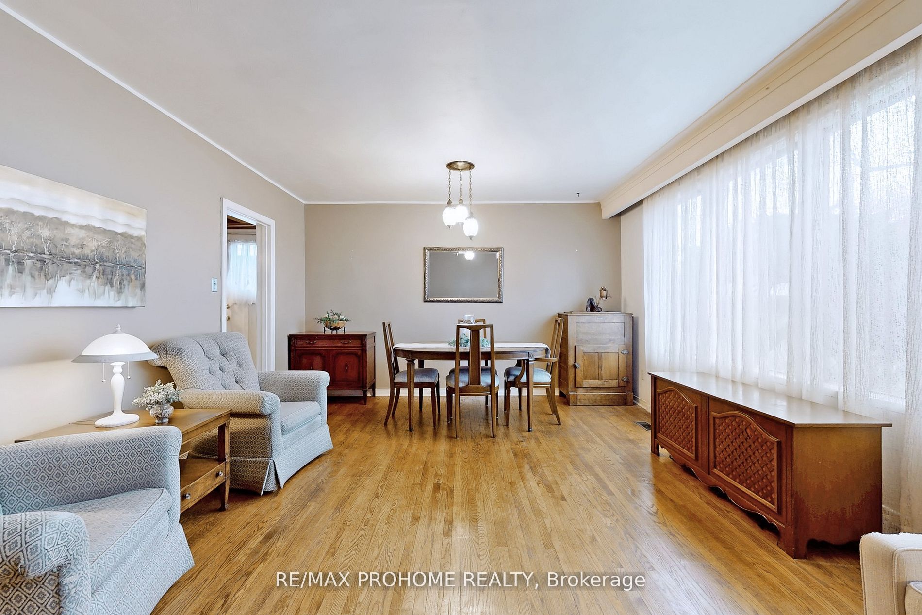 17 Oakworth Crescent