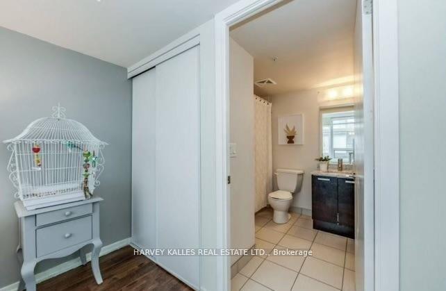 36 Lisgar Street 1706W