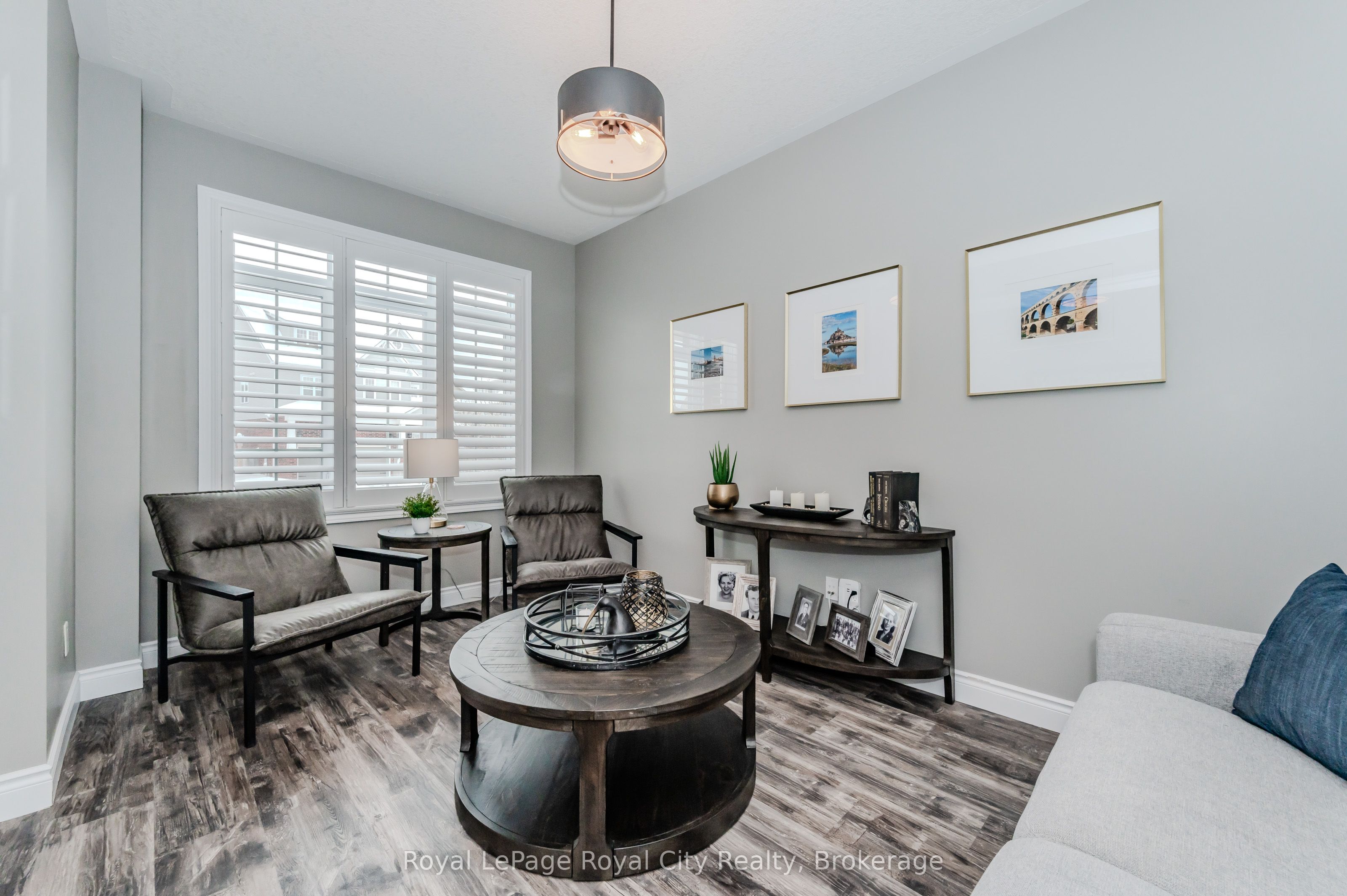 213 Tremaine Crescent