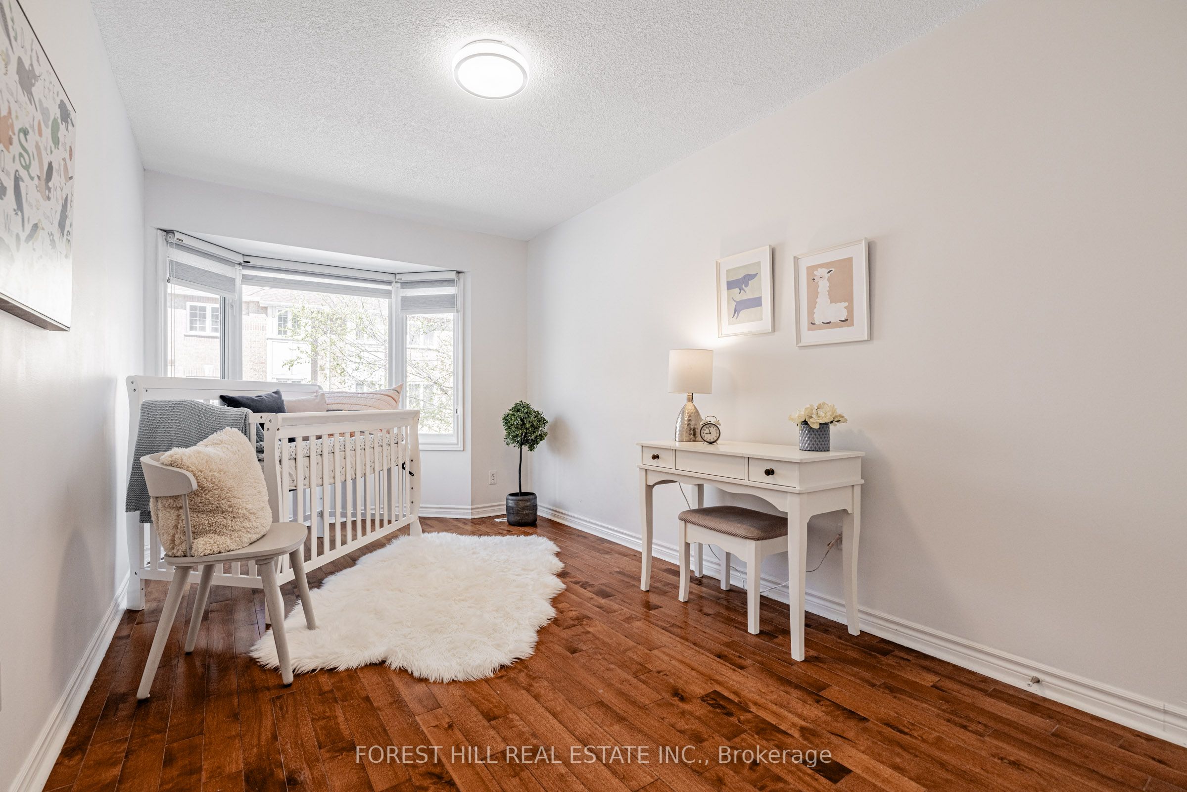 151 Townsgate Drive, #95