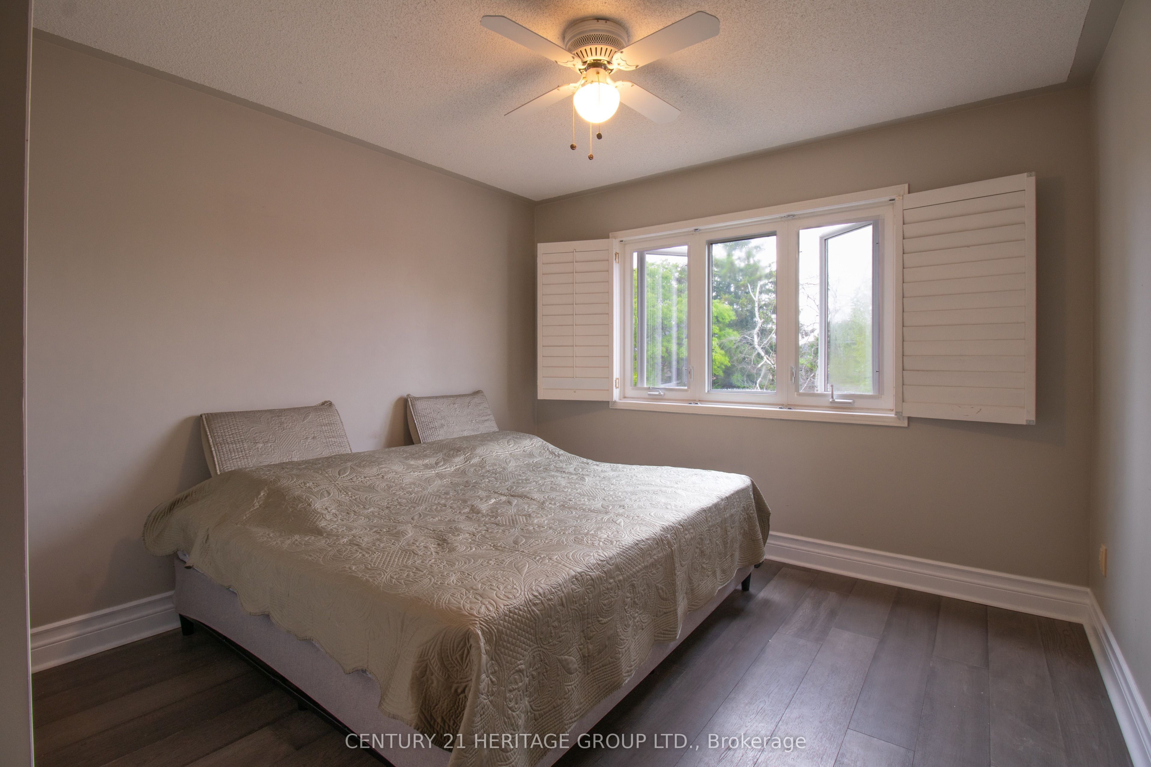 27 Charing Crescent