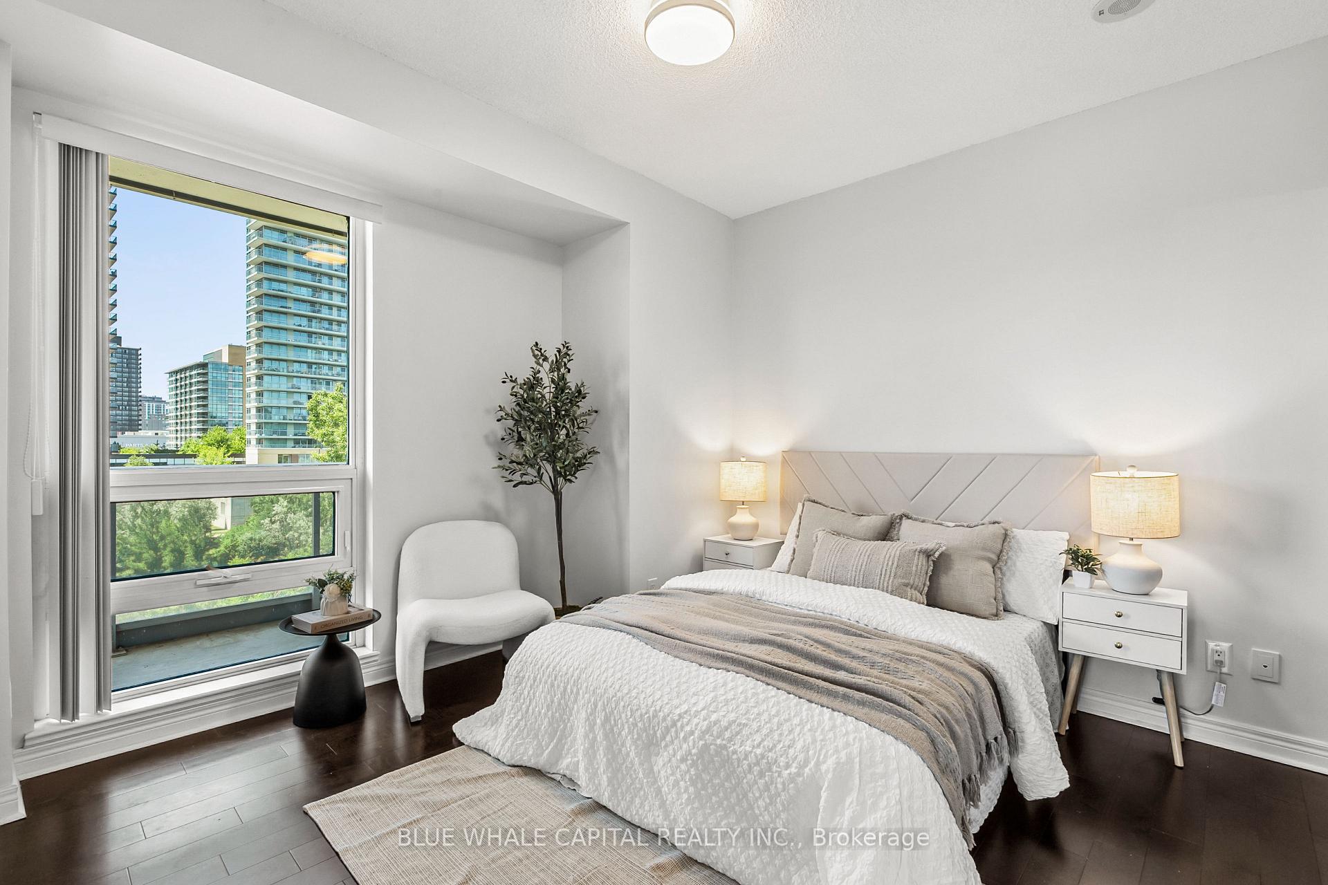 2 Bedrooms Condo at 2756 Old Leslie, Toronto For sale
