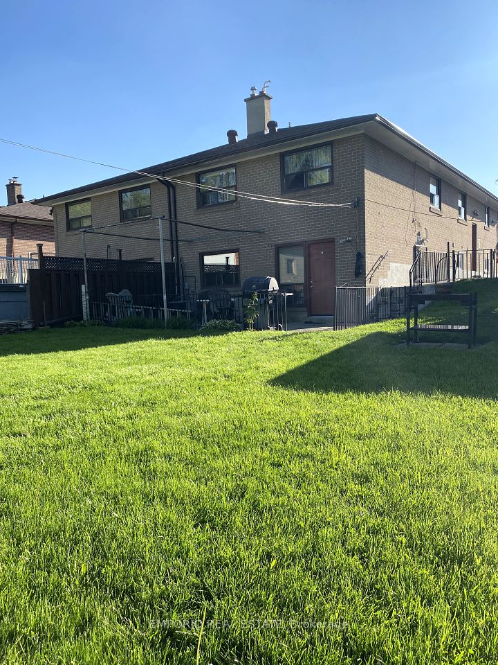 25 Tampa Terrace