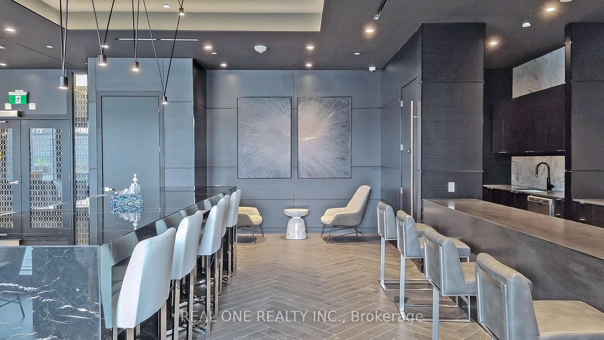2 Bedrooms Condo at 31 Tippett, Toronto For sale