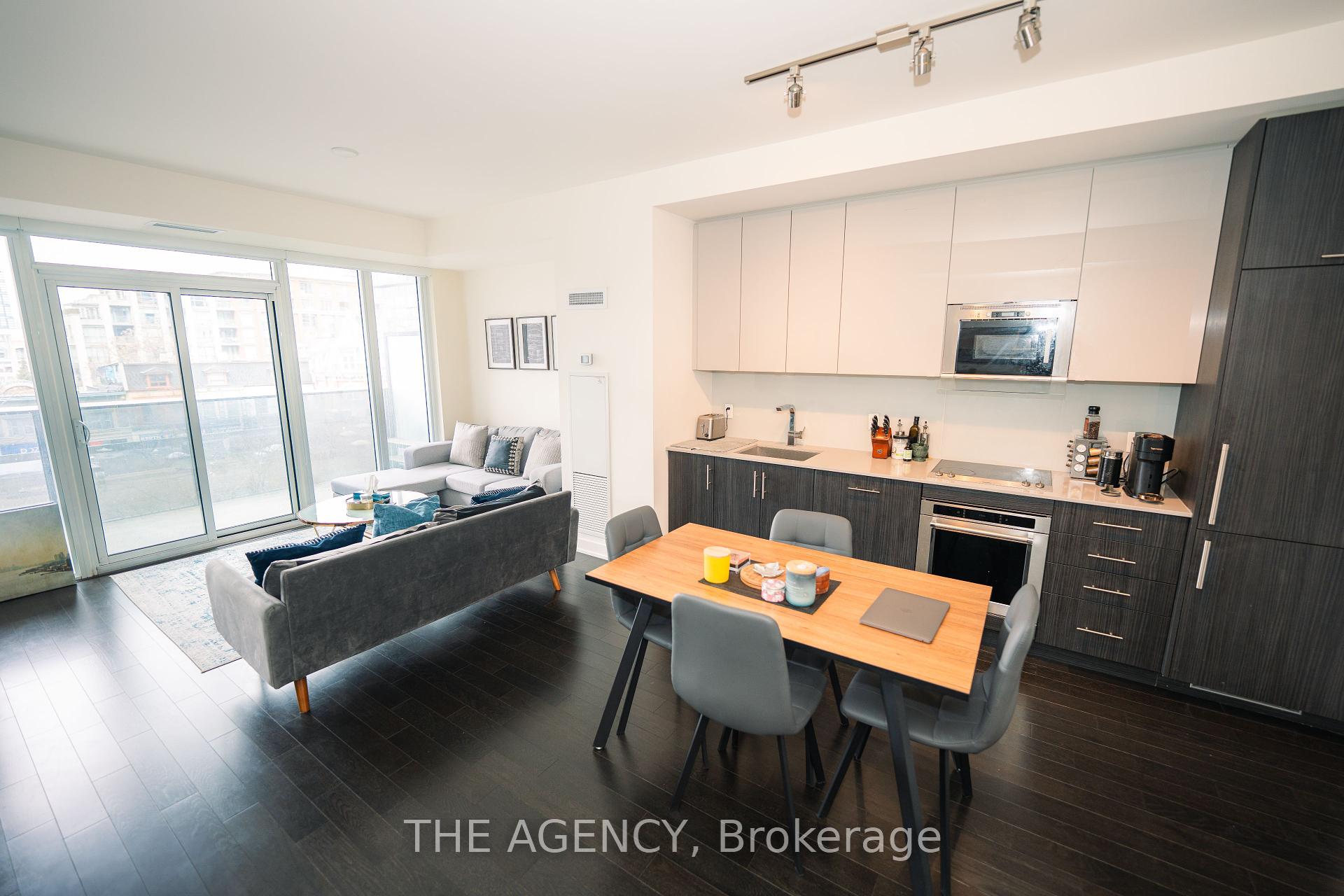 1 Bedroom Condo at 330 Richmond,  Toronto For sale