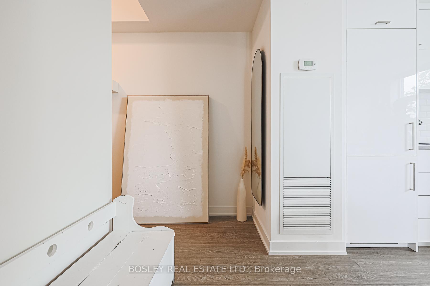 2 Bedrooms Condo at 106 Dovercourt, Toronto For sale