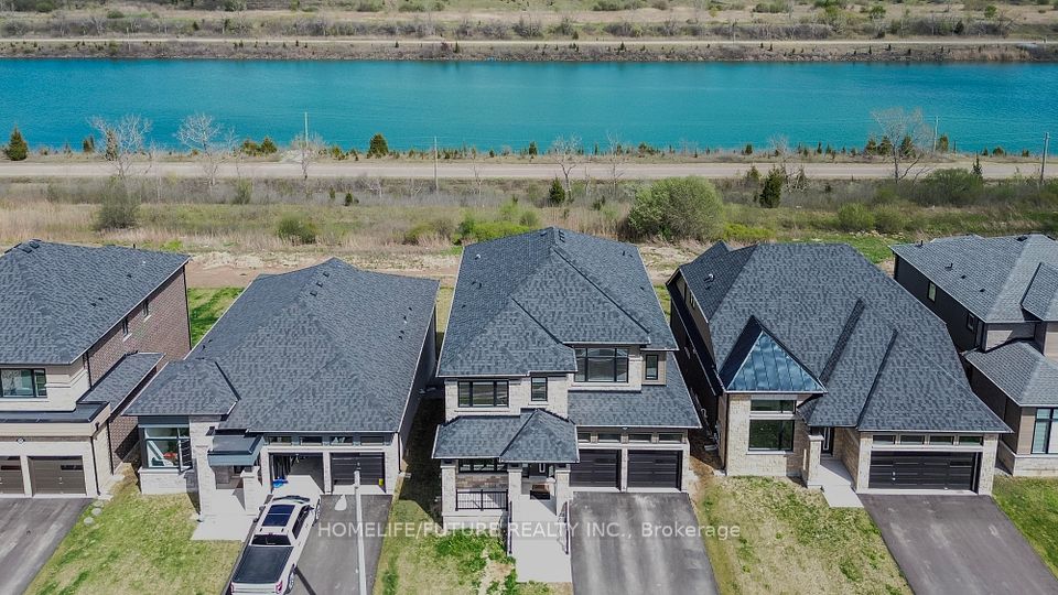 114 Shoreview