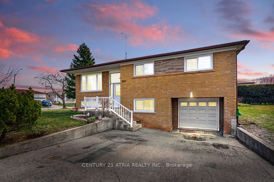 3813 Bayswater