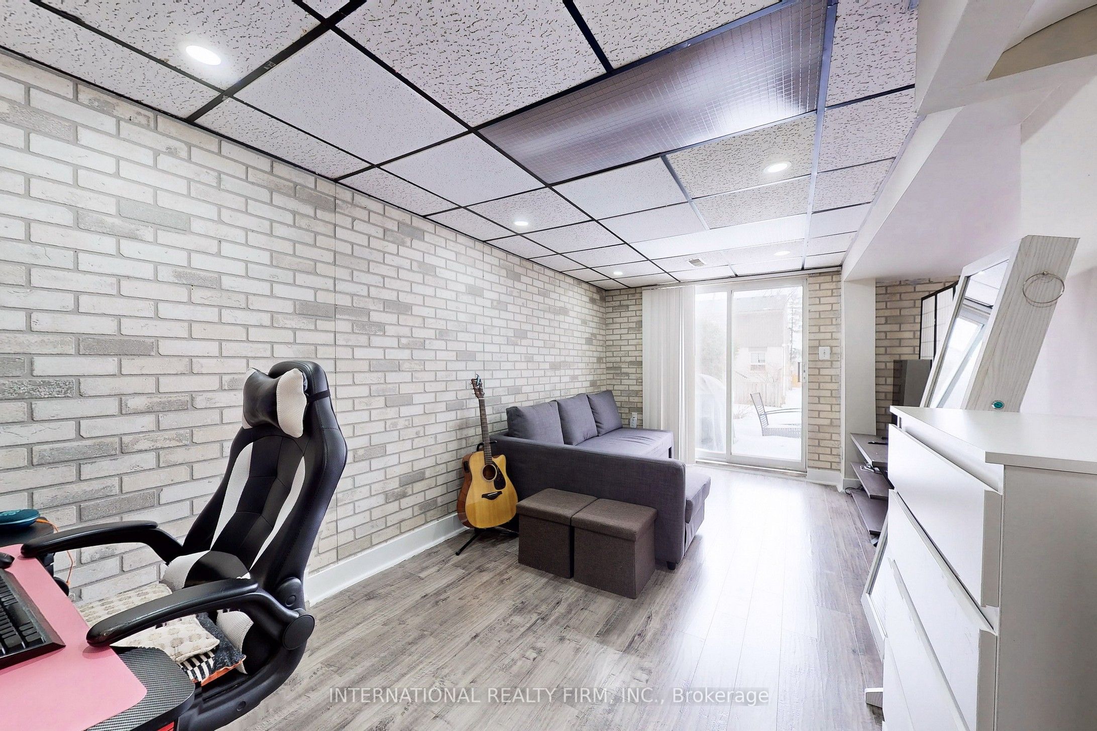60 Hanson Road, #62
