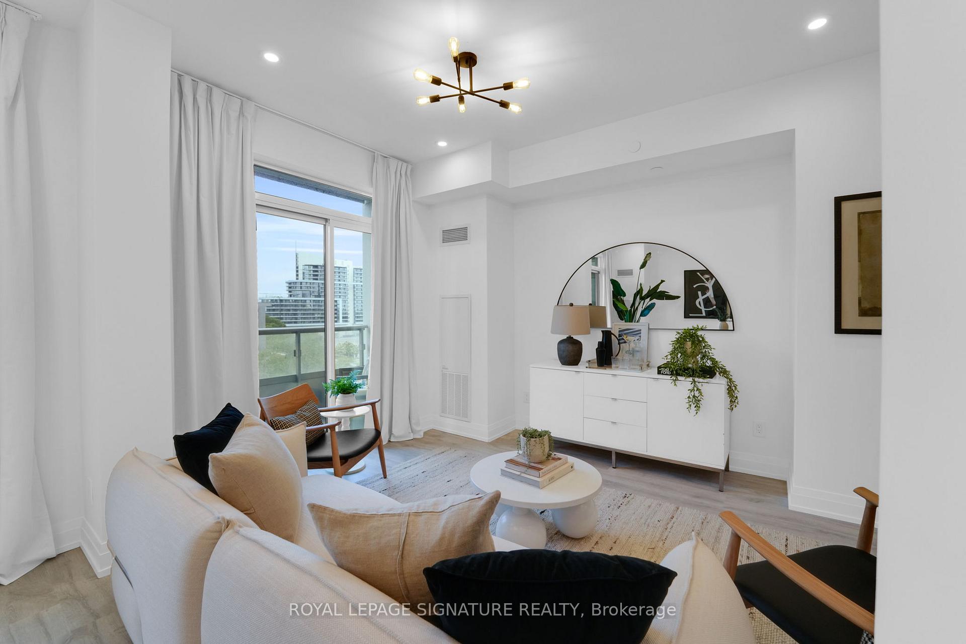 3 Bedrooms Condo at 591 Sheppard, Toronto For sale