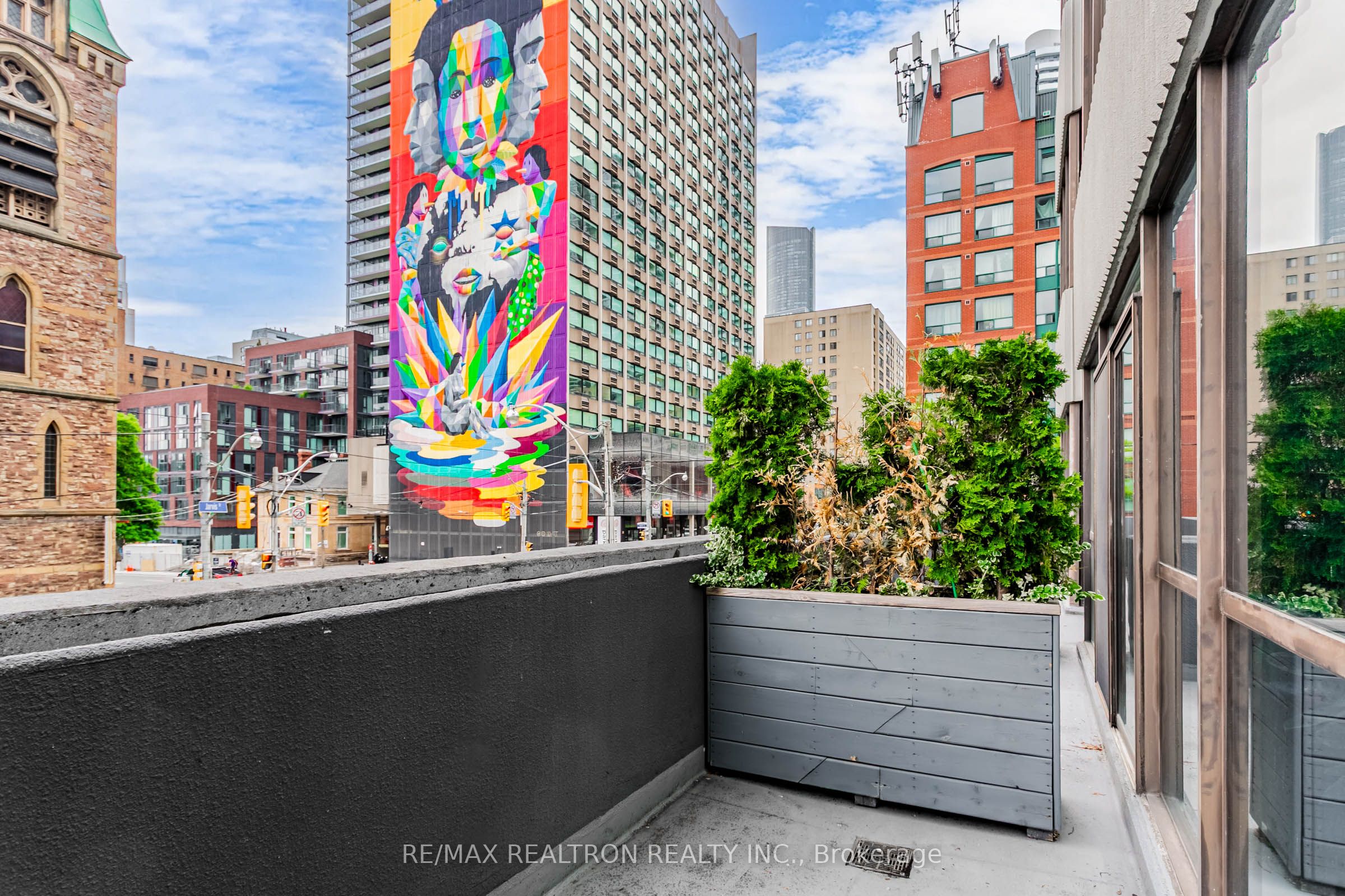 120 Carlton Street, #201