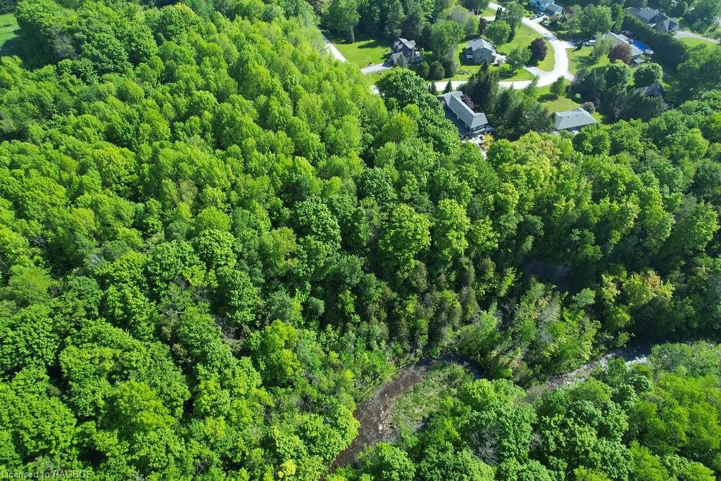 130 MAPLE RIDGE Road Georgian Bluffs Ontario N4K 5N4