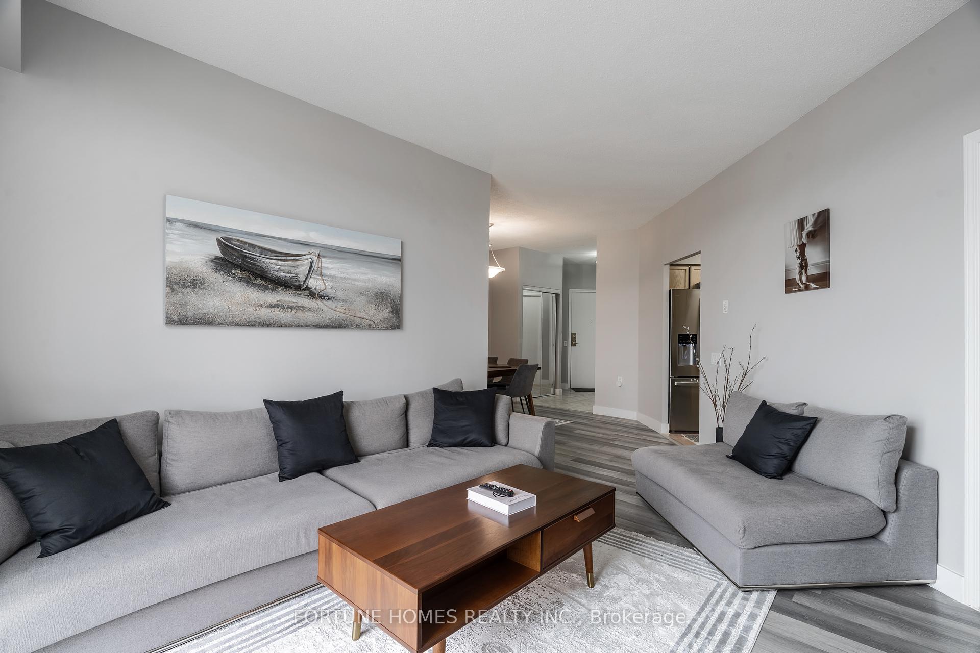 2 Bedrooms Condo at 650 Lawrence, Toronto For sale