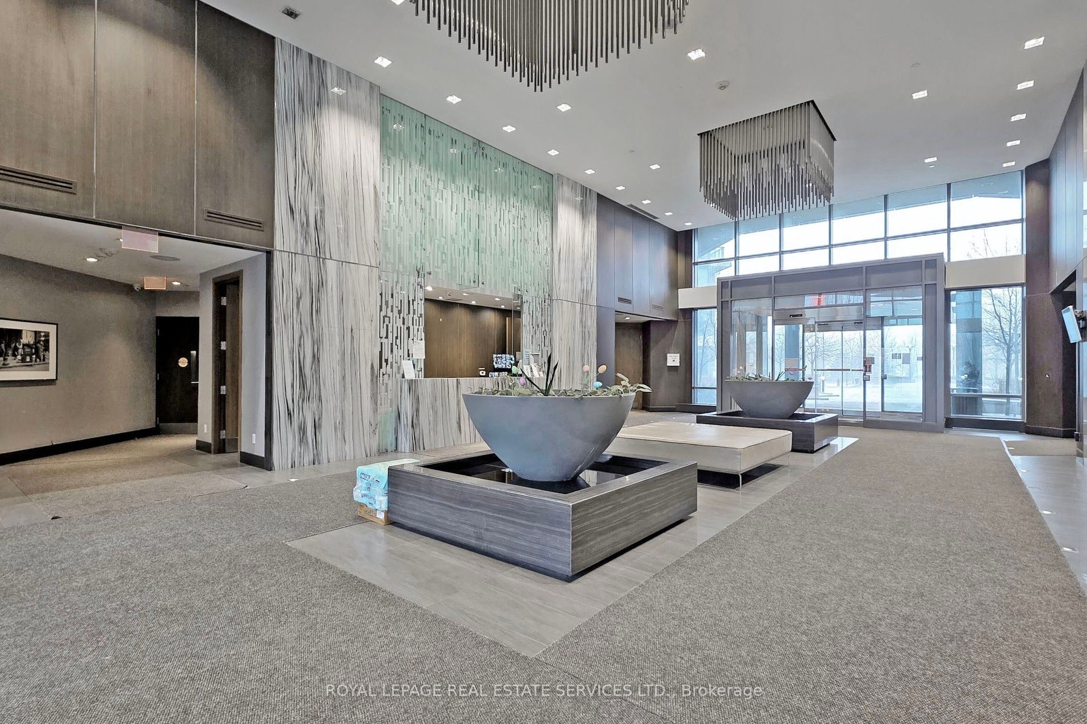 205 Sherway Gardens Road E, #311