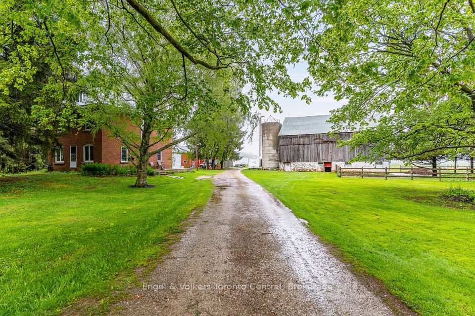 145693 Grey Rd 12