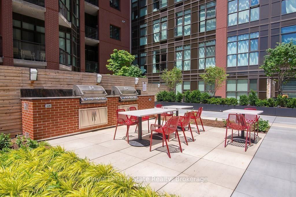 1 Bedroom Condo at 118 KING,  Hamilton For sale