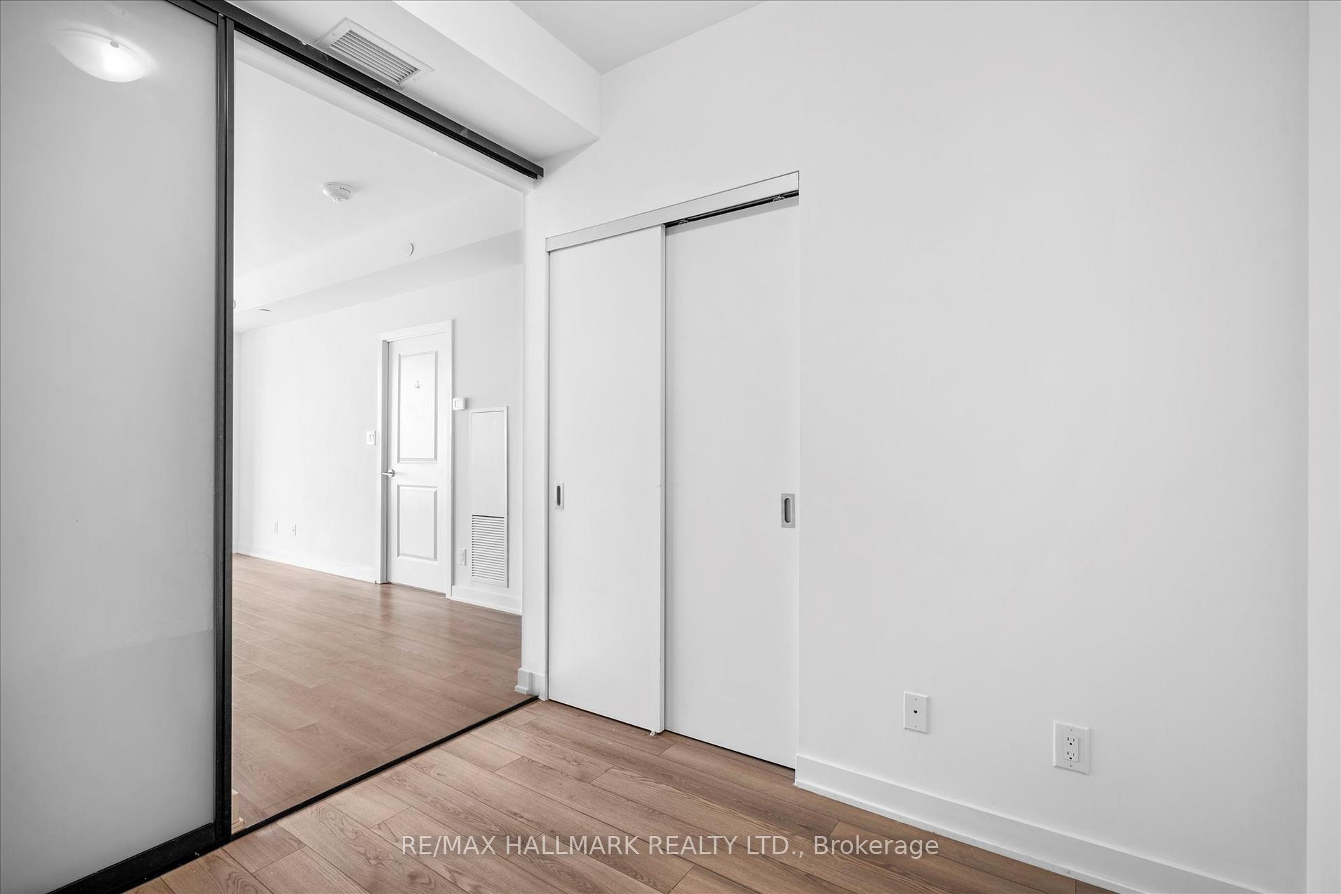 2 Bedrooms Condo at 2799 Kingston, Toronto For sale