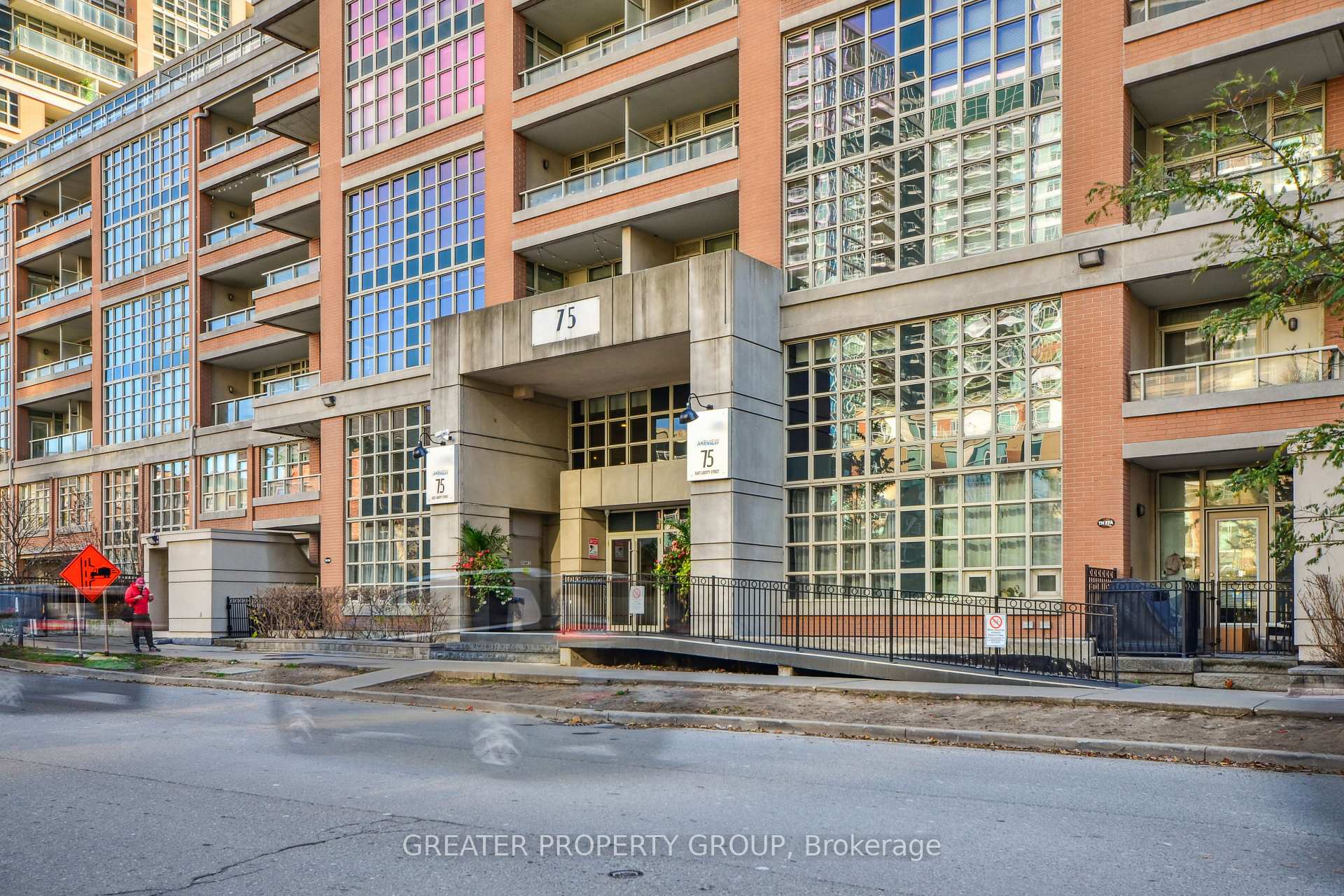 2 Bedrooms Condo at 75 East Liberty,  Toronto For sale