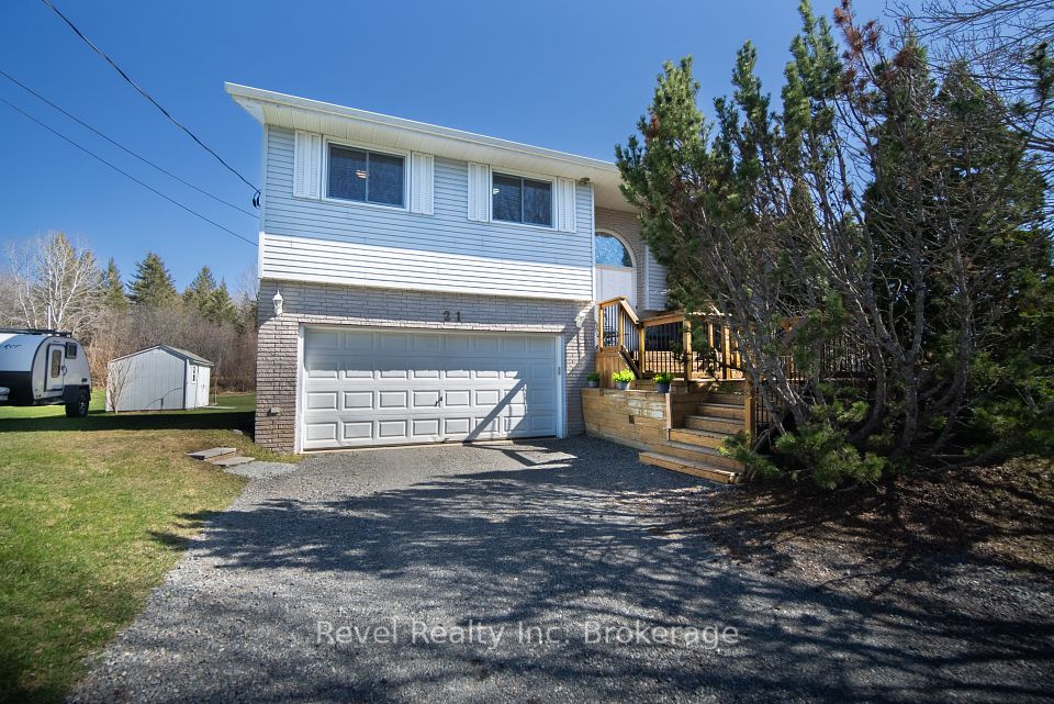 21 Millichamp Street, Markstay-Warren, ON P0M 2G0
