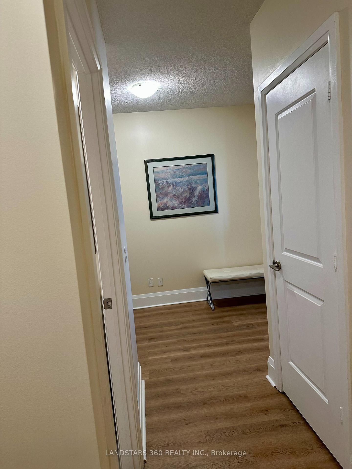 3 Bedrooms Condo at 100 Harrison Garden, Toronto For sale