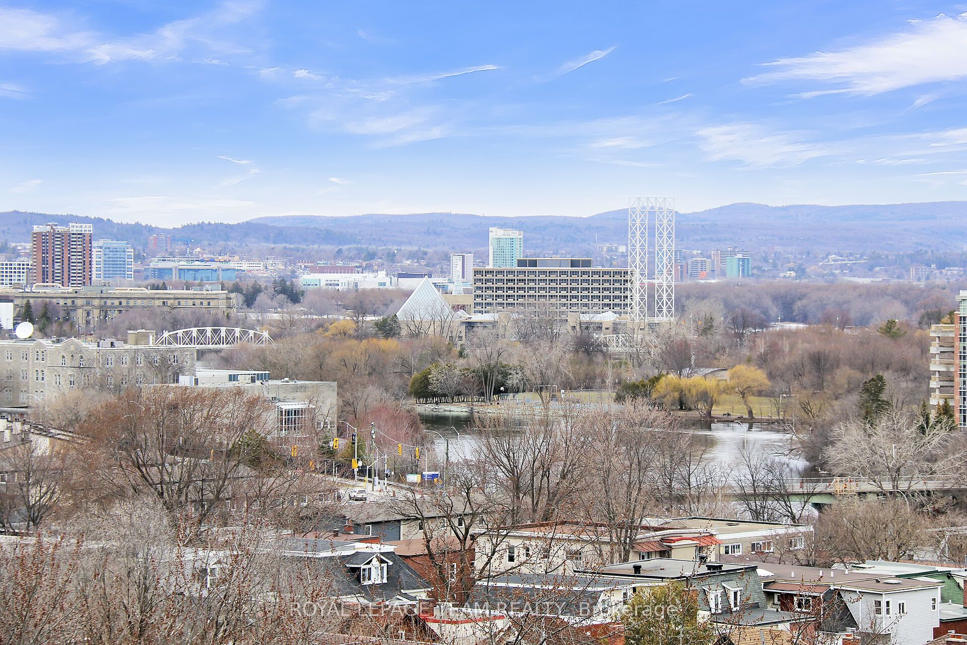 131 Wurtemburg Street, #804