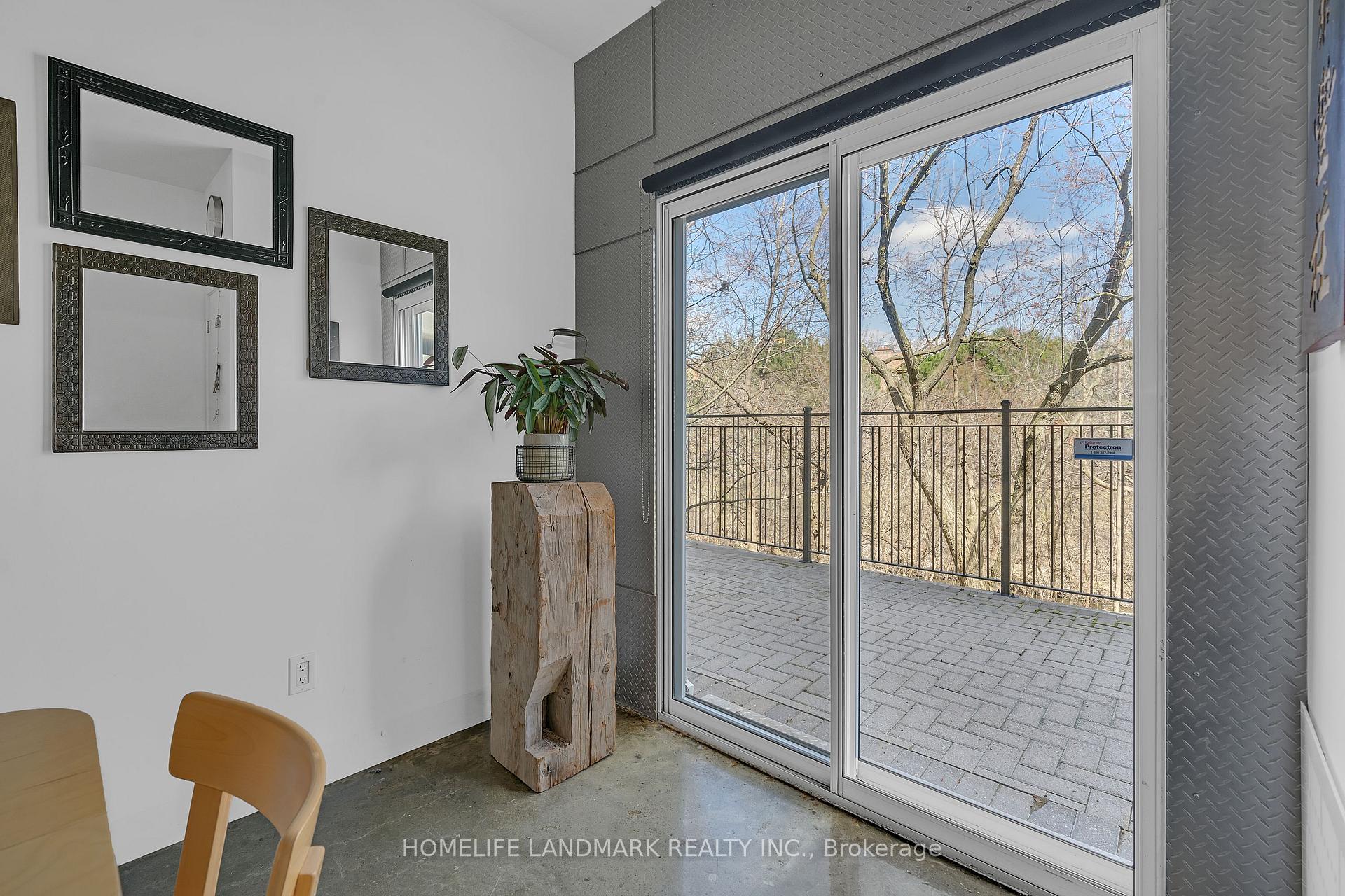 2 Bedrooms Condo at 2351 Kennedy,  Toronto For sale