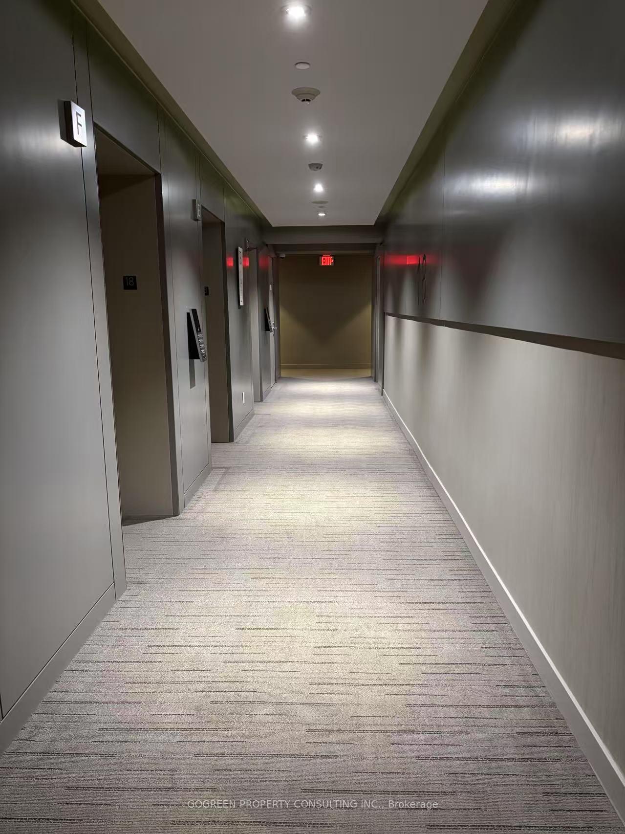 2 Bedrooms Condo at 1 Bloor,  Toronto For sale