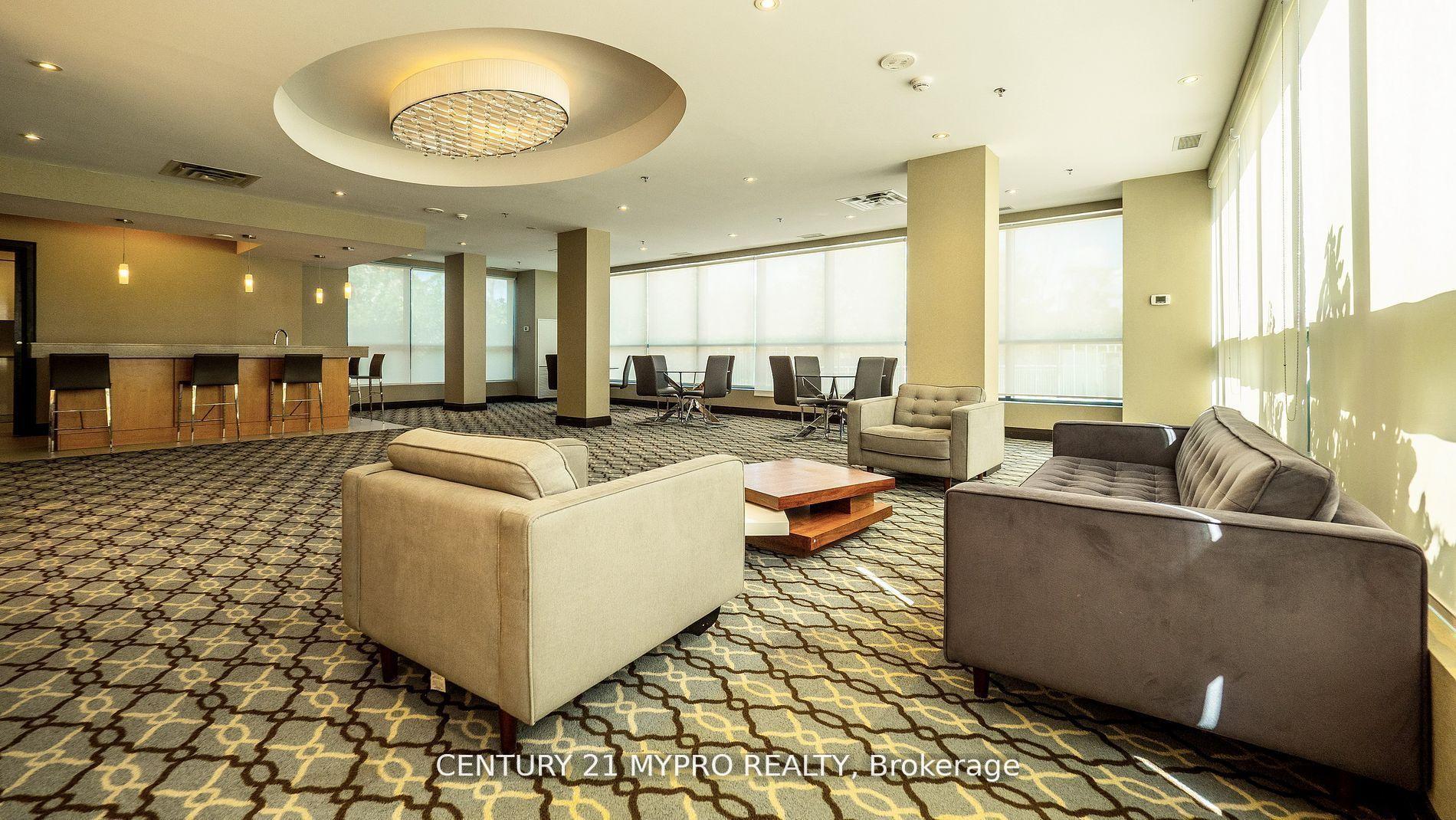 2 Bedrooms Condo at 840 Queen’s Plate,  Toronto For sale