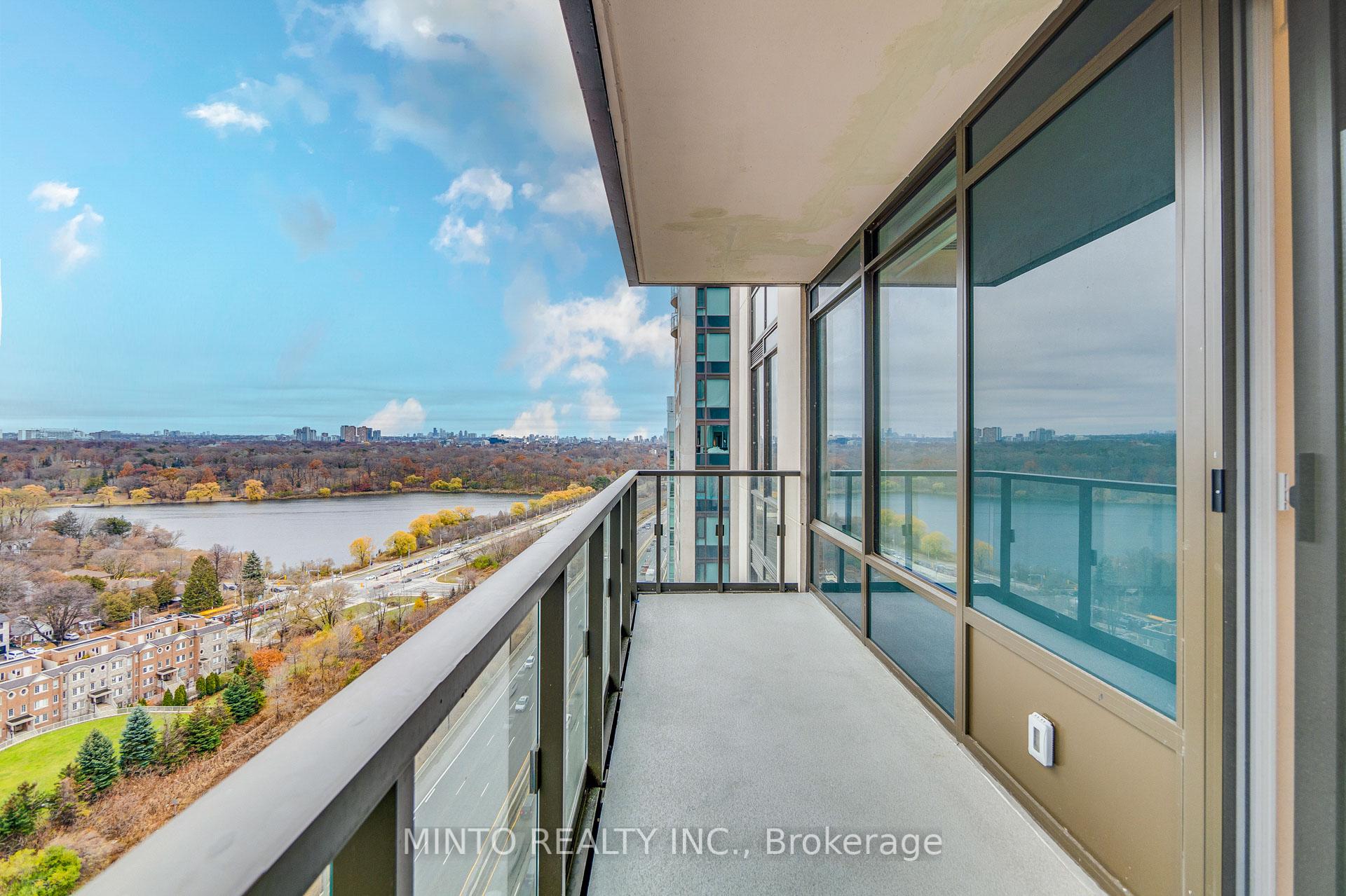 2 Bedrooms Condo at 1928 Lakeshore,  Toronto For sale