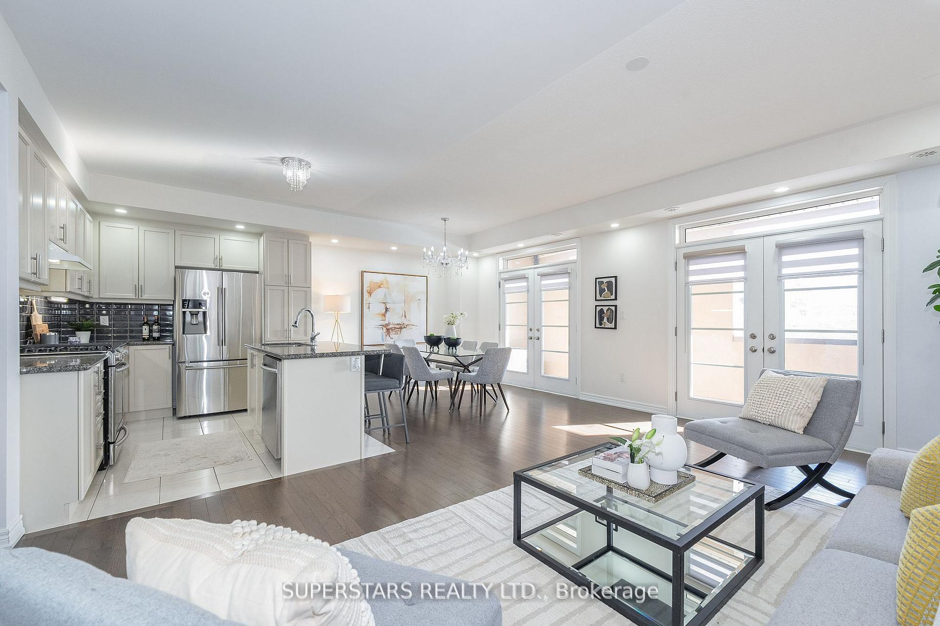 11 Luzon Avenue, Markham, ON L6B 1N6