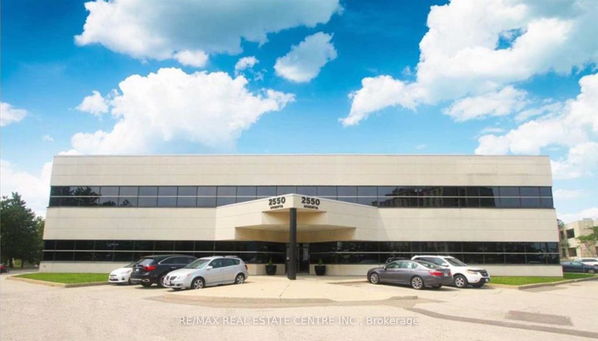 #112 - 2550 Argentia Road, Mississauga, ON L5N 5R1
