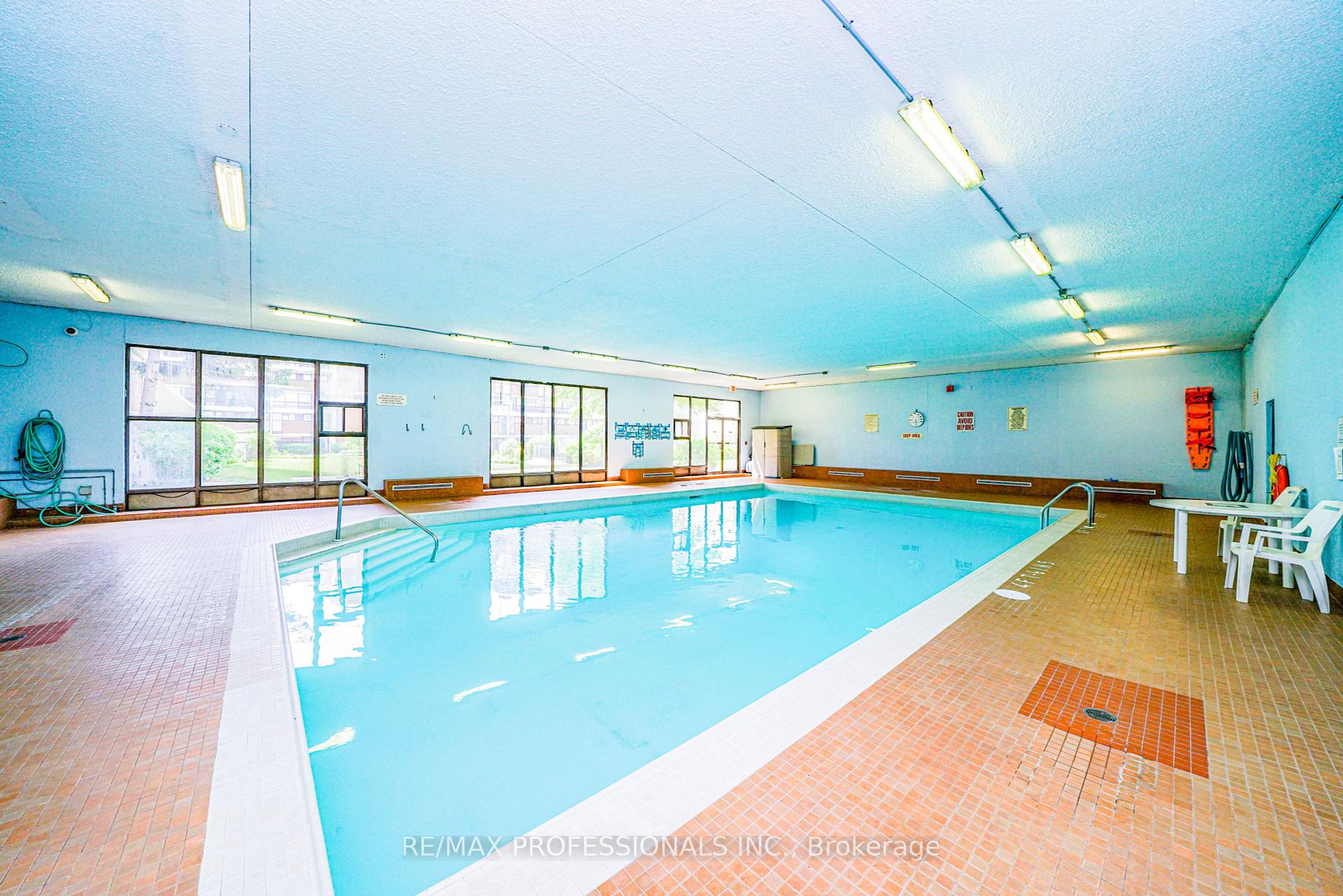3 Bedrooms Condo at 362 The East Mall, Toronto For sale