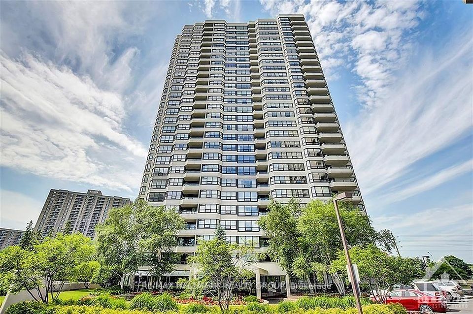 1510 Riverside Drive