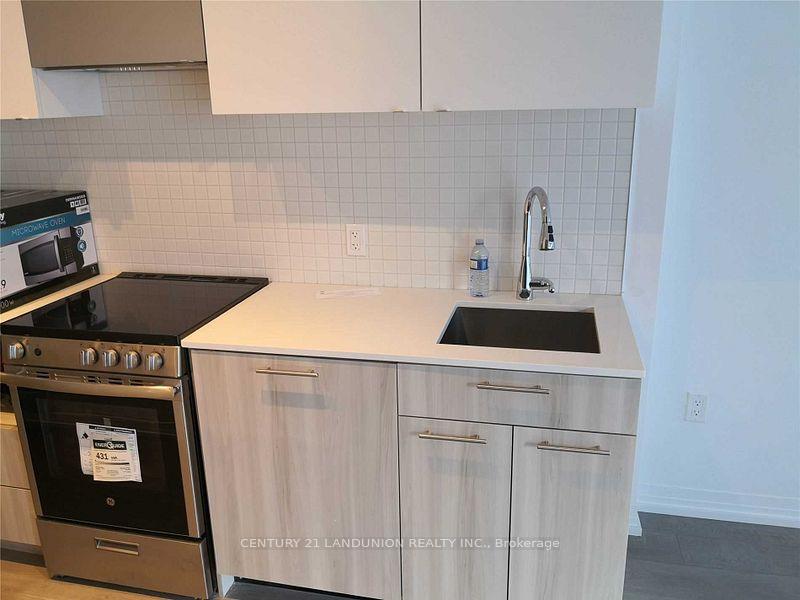 1 Bedroom Condo at 251 Jarvis,  Toronto For sale