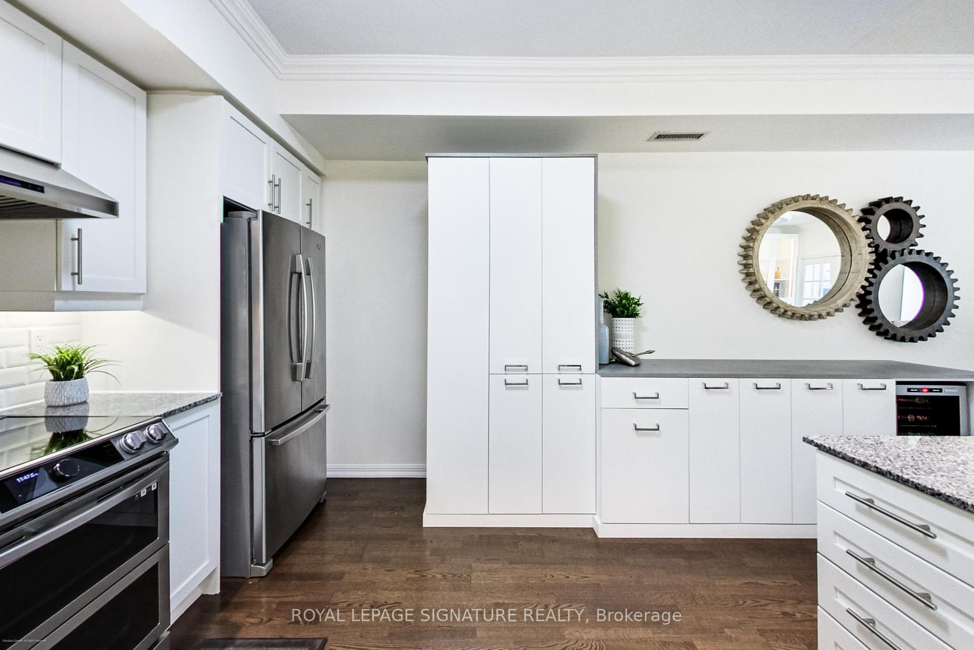 3 Bedrooms Condo at 75 East Liberty, Toronto For sale