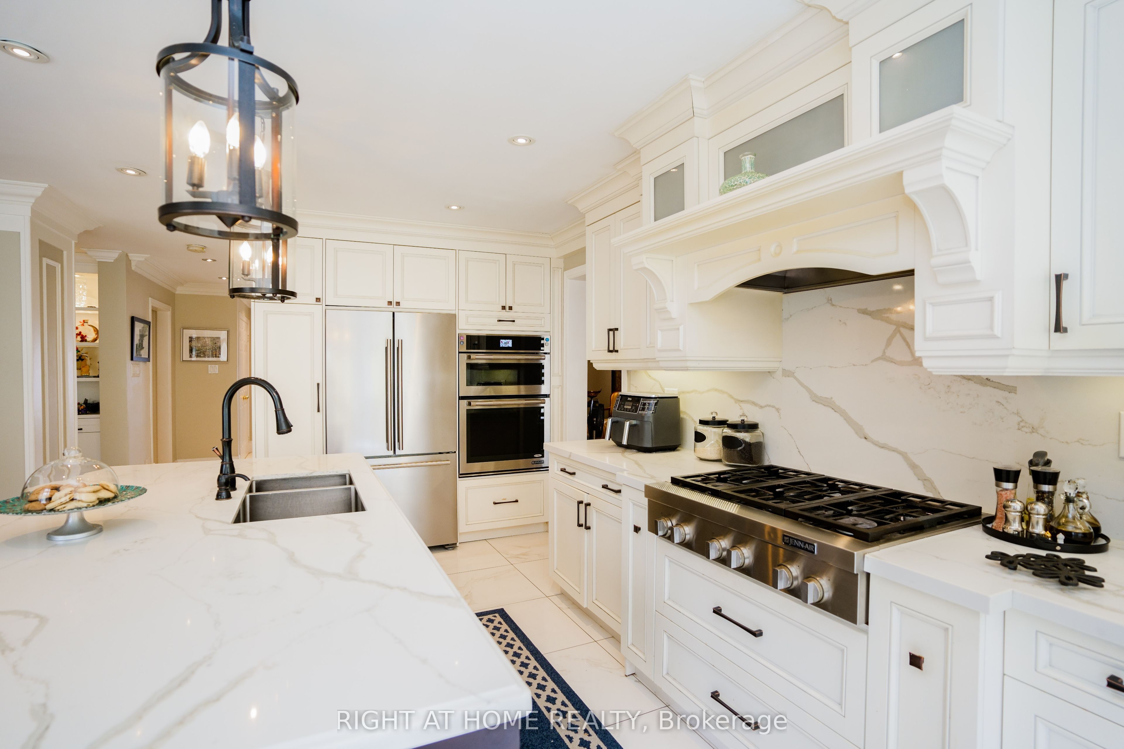 48 Vaughan Mills Road, Vaughan, ON L4H 1C8